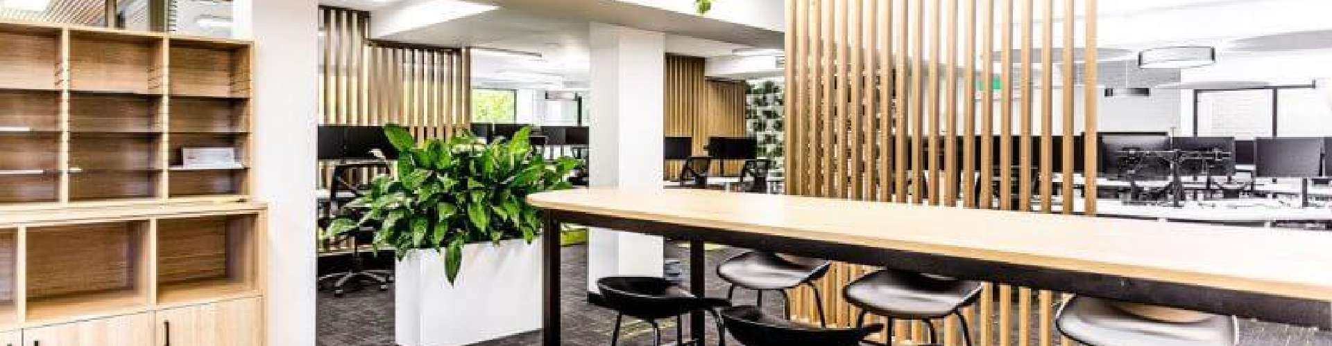 Cafes & Restaurants